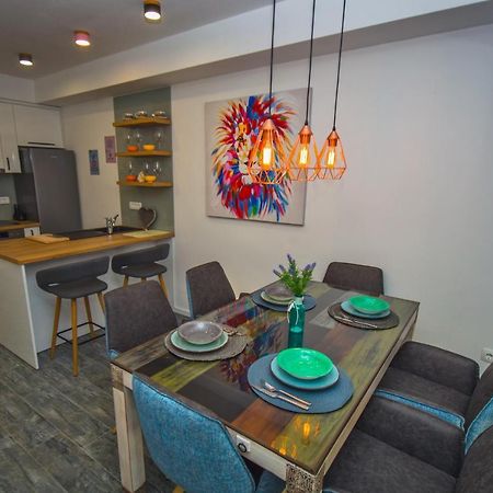 Deluxe 2 Bedroom Apartment With Sea View Башка-Вода Екстер'єр фото